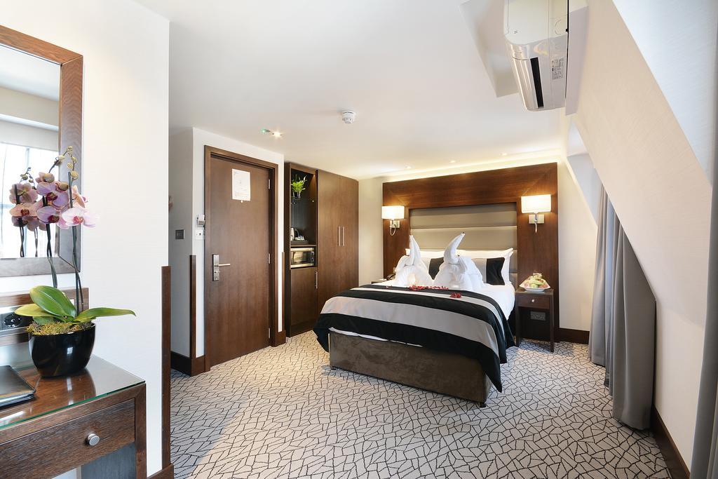 Park Grand London Lancaster Gate Hotel Екстериор снимка A room at the hotel
