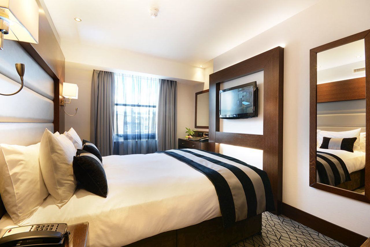 Park Grand London Lancaster Gate Hotel Екстериор снимка A bedroom at the hotel